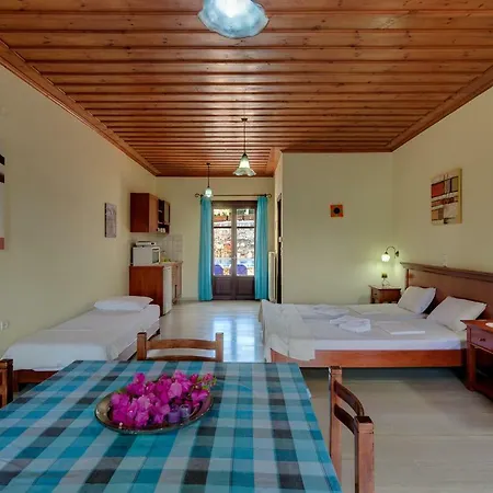Iliopetra Aparthotel
