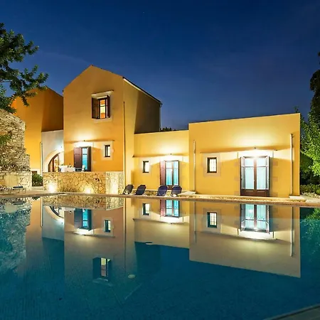 Iliopetra * Douliana