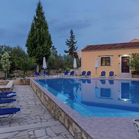 Aparthotel Iliopetra *