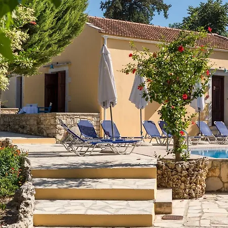 Aparthotel Iliopetra Douliana
