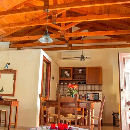 Aparthotel Iliopetra